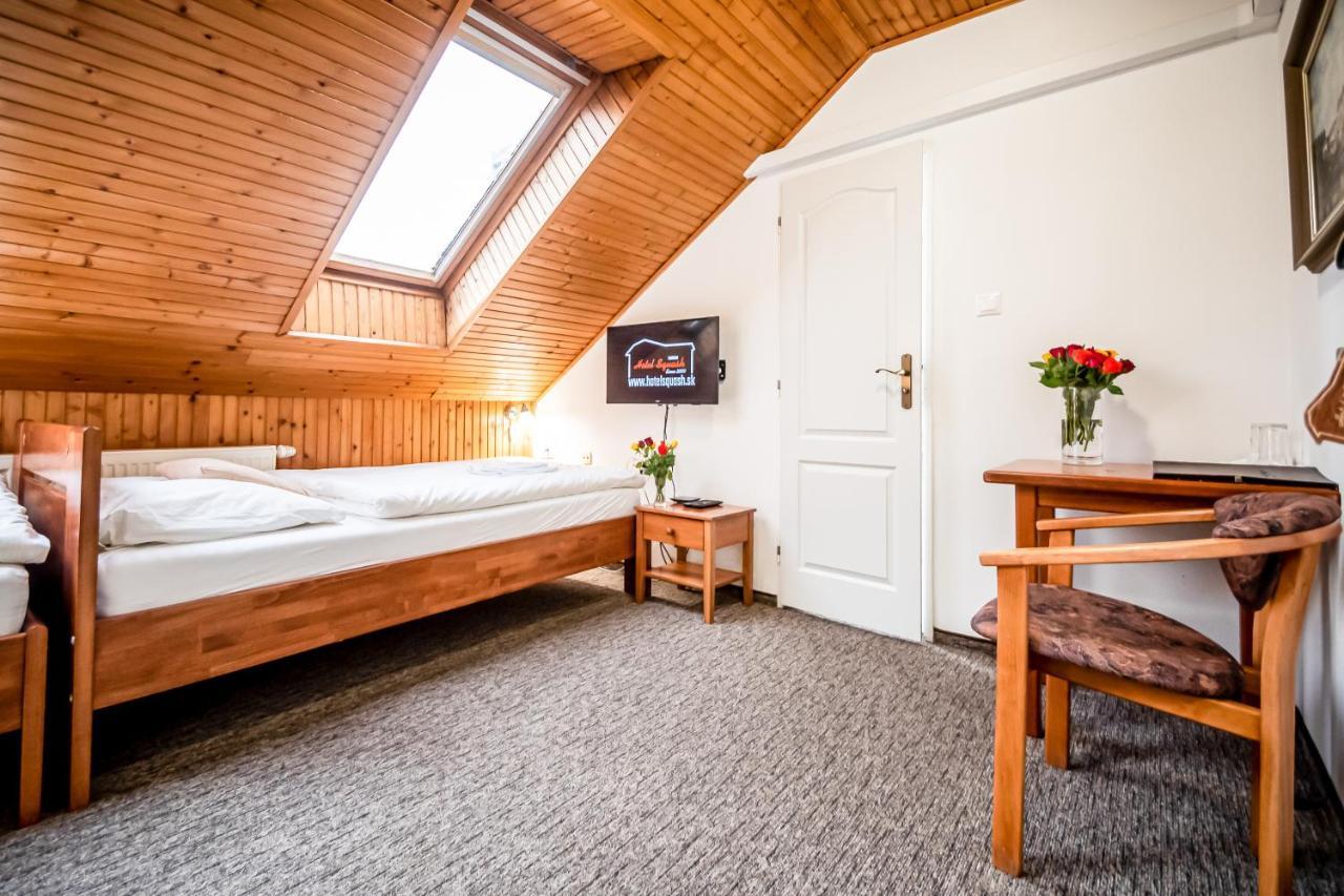 Hotel Squash Centrum Prievidza Exterior photo
