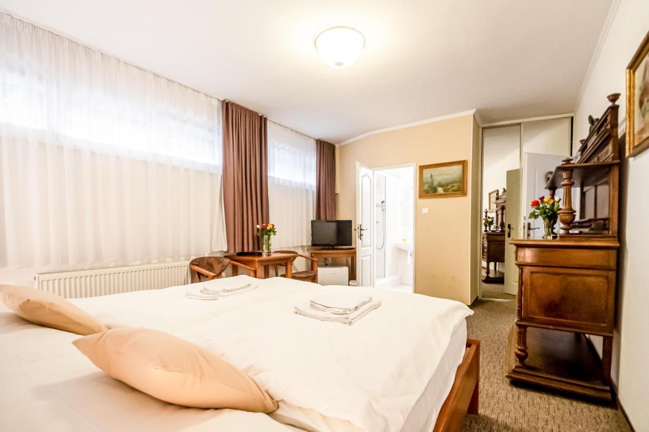 Hotel Squash Centrum Prievidza Exterior photo