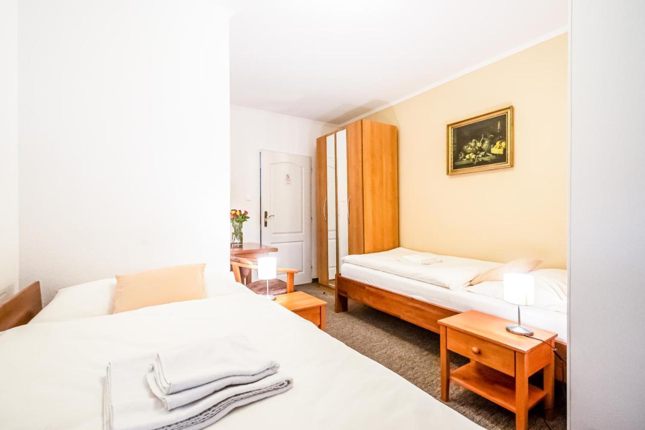 Hotel Squash Centrum Prievidza Exterior photo